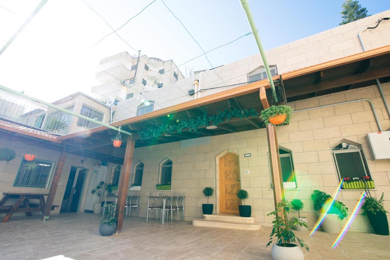 Louis Guesthouse Nazaret Exterior foto